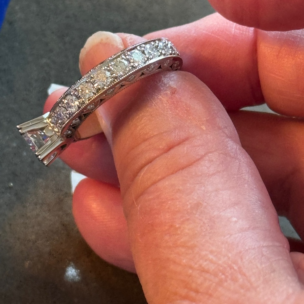 TACORI platinum women’s Diamond Ring - Picture 9 of 11